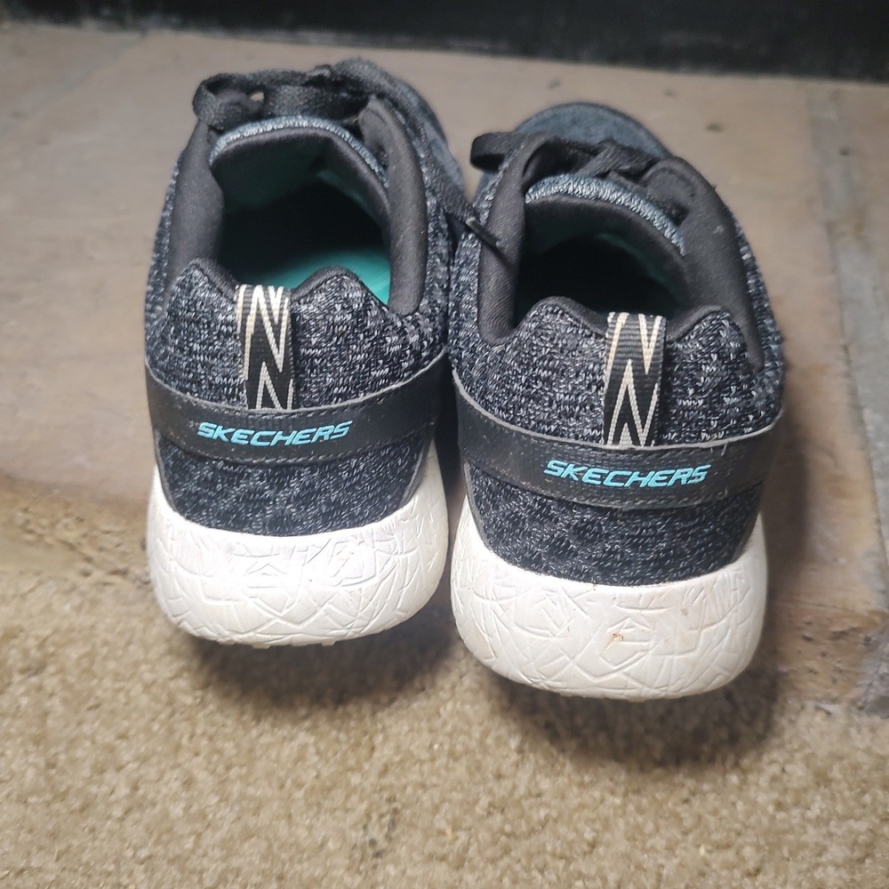 Skechers Womens Air-Cooled‎ Memory Foam Black Grey Knit Athletic Sneakers - Picture 4 of 5
